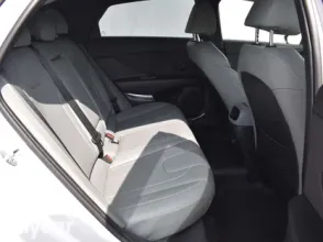 фото Hyundai Elantra 2024 года с пробегом за 11290000 тенге в undefined - фото 2