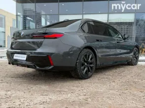 фото BMW 7 серия 2025 года с пробегом за 95000000 тенге в undefined - фото 3