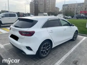фото Kia Ceed 2023 года с пробегом за 9000000 тенге в undefined - фото 4