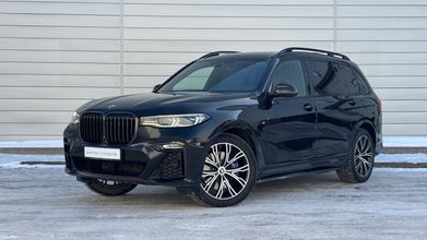 фото BMW X7 2021 года с пробегом за 42500000 тенге в undefined - фото 1