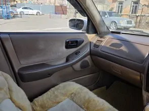 фото Toyota Avalon 1995 года с пробегом за 2200000 тенге в undefined - фото 4