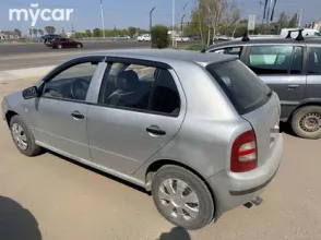 фото Skoda Fabia 2002 года с пробегом за 1000000 тенге в undefined - фото 2