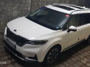 фото Kia Carnival 2020 года с пробегом за 17500000 тенге в undefined - фото 2