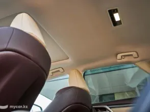 фото Lexus RX 2018 года с пробегом за 23500000 тенге в undefined - фото 4