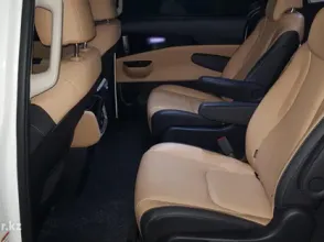 фото Kia Carnival 2020 года с пробегом за 17500000 тенге в undefined - фото 3
