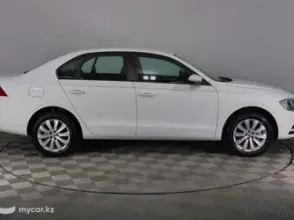 фото Volkswagen Bora 2022 года с пробегом за 11060000 тенге в undefined - фото 3