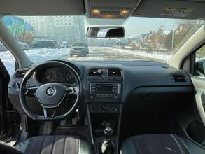 фото Volkswagen Polo 2015 года с пробегом за 5700000 тенге в undefined - фото 3