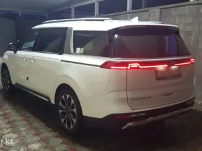 фото Kia Carnival 2020 года с пробегом за 17500000 тенге в undefined - фото 4