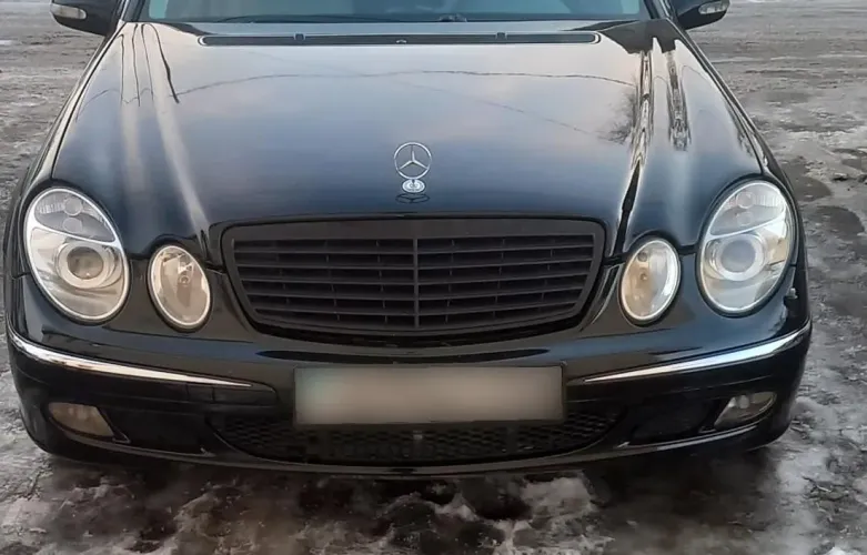 фото Mercedes-Benz E-Класс 2003 года с пробегом за 4100000 тенге в Алматы