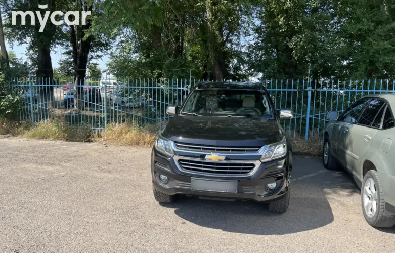 фото Chevrolet Trailblazer 2022 года с пробегом за 13800000 тенге в Алматы