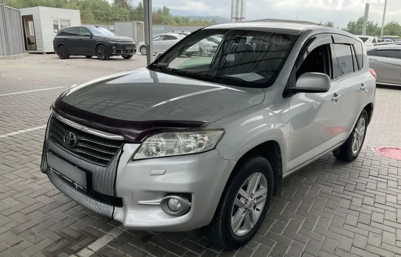 фото Toyota RAV4 2010 года с пробегом за 7700000 тенге в undefined