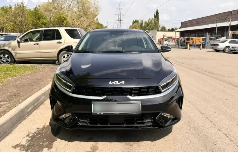 фото Kia Cerato 2024 года с пробегом за 12000000 тенге в undefined