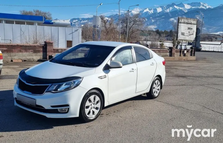 фото Kia Rio 2015 года с пробегом за 5200000 тенге в undefined