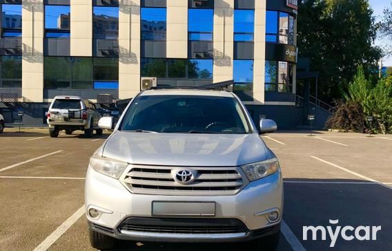 фото Toyota Highlander 2013 года с пробегом за 12500000 тенге в undefined