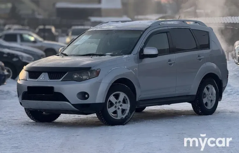 фото Mitsubishi Outlander 2008 года с пробегом за 5700000 тенге в undefined