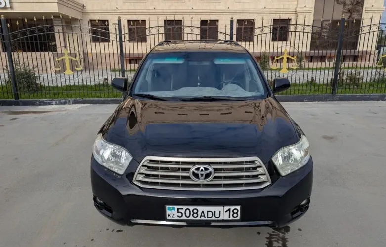 фото Toyota Highlander 2009 года с пробегом за 11500000 тенге в undefined