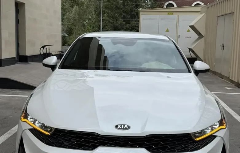 фото Kia K5 2021 года с пробегом за 12500000 тенге в undefined
