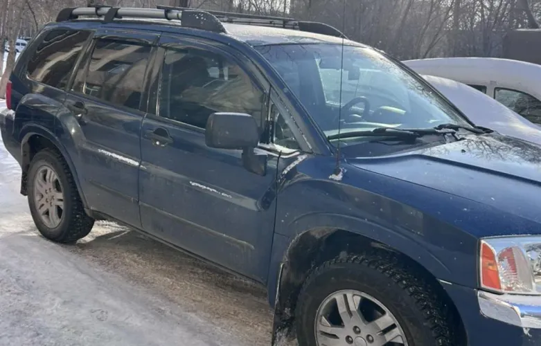 фото Mitsubishi Endeavor 2003 года с пробегом за 5100000 тенге в undefined
