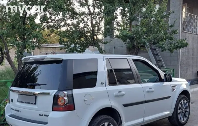 фото Land Rover Freelander 2013 года с пробегом за 8700000 тенге в undefined