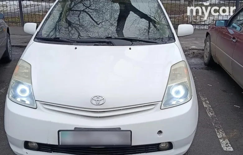 фото Toyota Prius 2005 года с пробегом за 4300000 тенге в undefined
