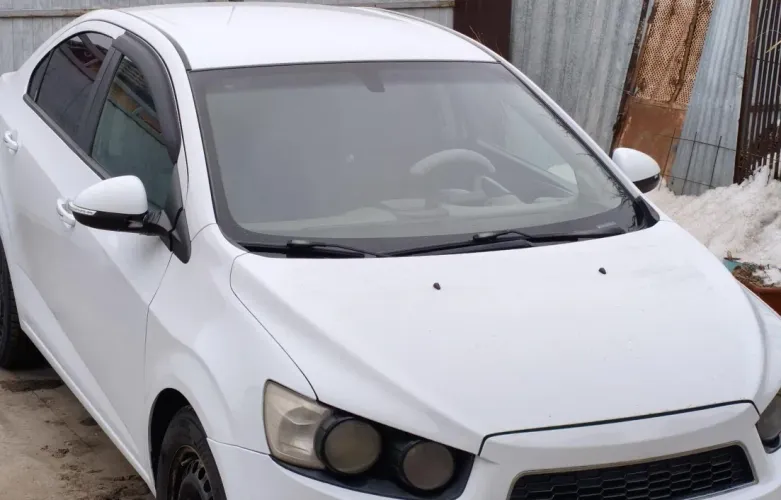 фото Chevrolet Aveo 2013 года с пробегом за 2700000 тенге в undefined