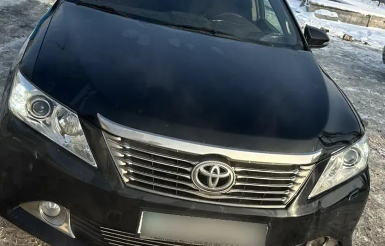 фото Toyota Camry 2012 года с пробегом за 9600000 тенге в undefined
