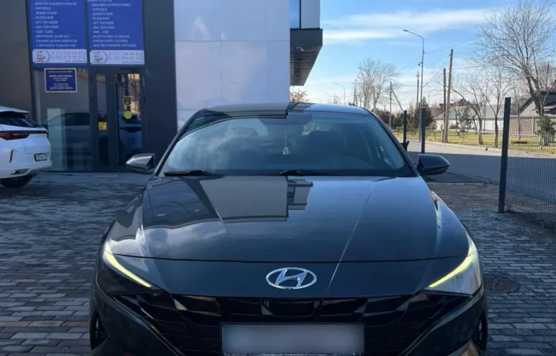 фото Hyundai Elantra 2021 года с пробегом за 8800000 тенге в undefined