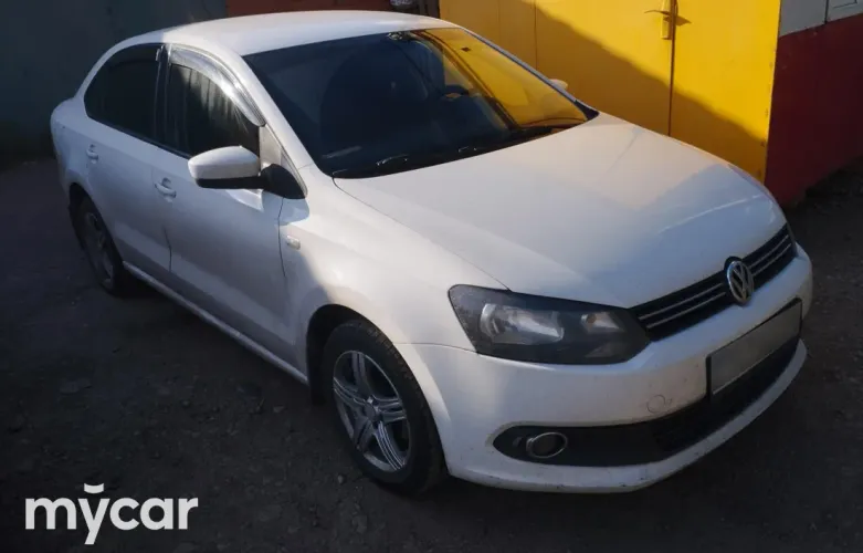 фото Volkswagen Polo 2013 года с пробегом за 4500000 тенге в undefined