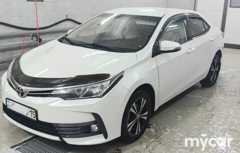 фото Toyota Corolla 2017 года с пробегом за 8000000 тенге в undefined