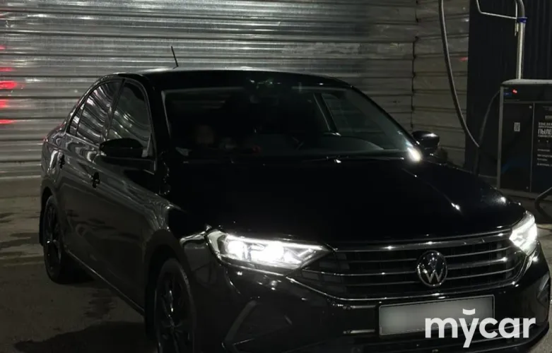 фото Volkswagen Polo 2022 года с пробегом за 8800000 тенге в undefined