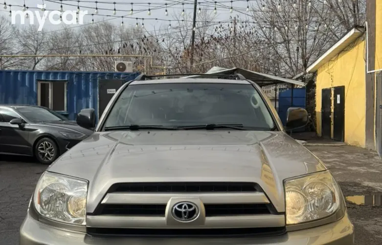 фото Toyota 4Runner 2004 года с пробегом за 10800000 тенге в undefined