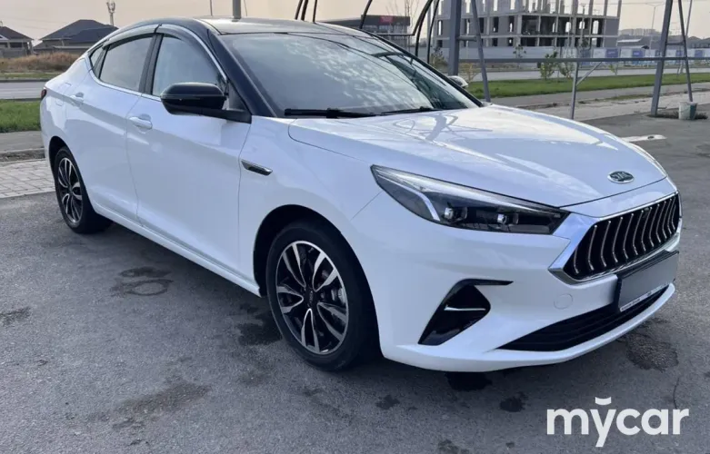 фото JAC J7 2022 года с пробегом за 6300000 тенге в undefined