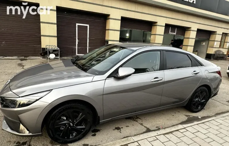 фото Hyundai Elantra 2022 года с пробегом за 9200000 тенге в undefined