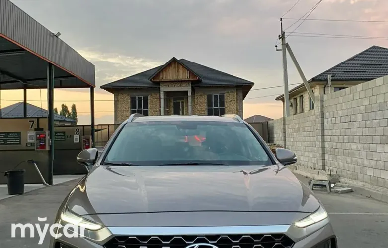 фото Hyundai Santa Fe 2019 года с пробегом за 13500000 тенге в undefined