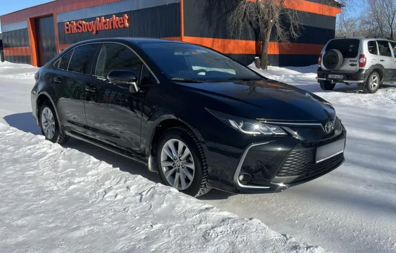 фото Toyota Corolla 2023 года с пробегом за 11900000 тенге в undefined