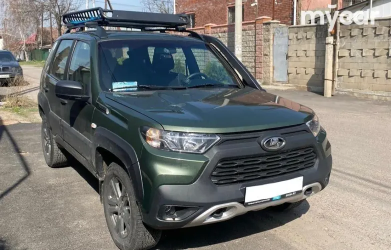 фото LADA Niva Travel 2022 года с пробегом за 6000000 тенге в undefined