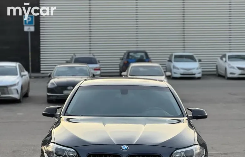 фото BMW 5 серия 2014 года с пробегом за 11000000 тенге в undefined