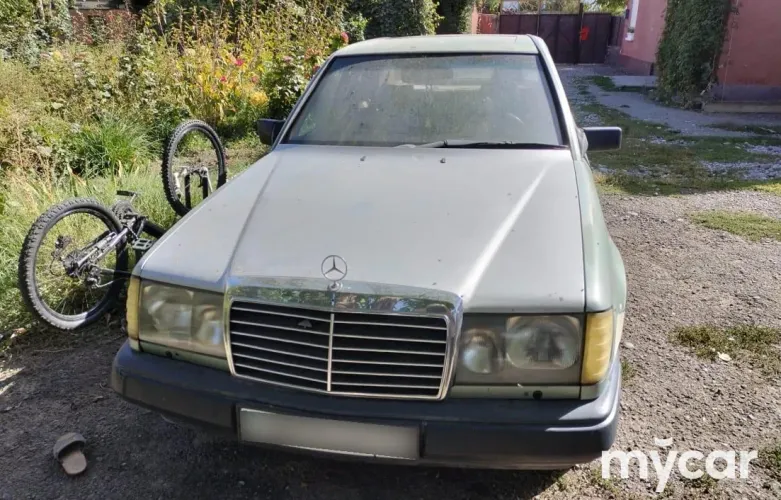 фото Mercedes-Benz E-Класс 1989 года с пробегом за 850000 тенге в undefined