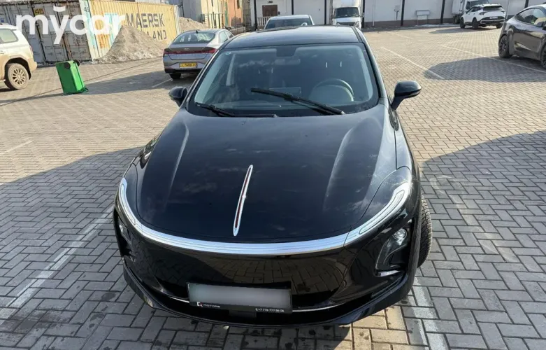 фото Hongqi E-QM5 2025 года с пробегом за 7500000 тенге в undefined