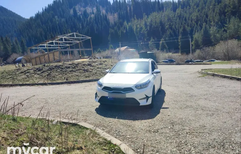 фото Kia Ceed 2023 года с пробегом за 9600000 тенге в undefined