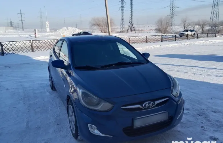 фото Hyundai Solaris 2012 года с пробегом за 4600000 тенге в undefined