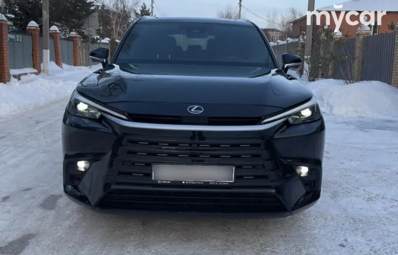 фото Lexus TX 2024 года с пробегом за 45000000 тенге в undefined