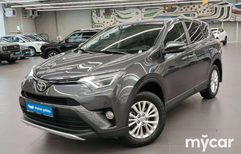фото Toyota RAV4 2016 года с пробегом за 10000000 тенге в undefined