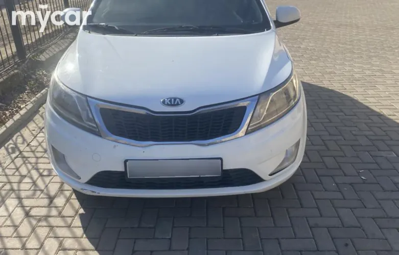 фото Kia Rio 2015 года с пробегом за 5500000 тенге в undefined