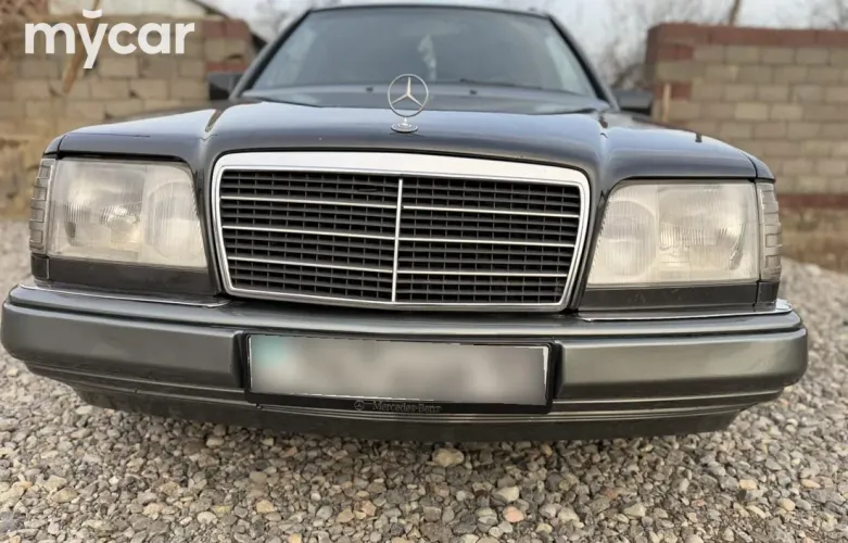 фото Mercedes-Benz E-Класс 1994 года с пробегом за 3150000 тенге в undefined