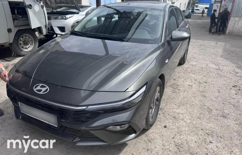 фото Hyundai Elantra 2024 года с пробегом за 10000000 тенге в undefined