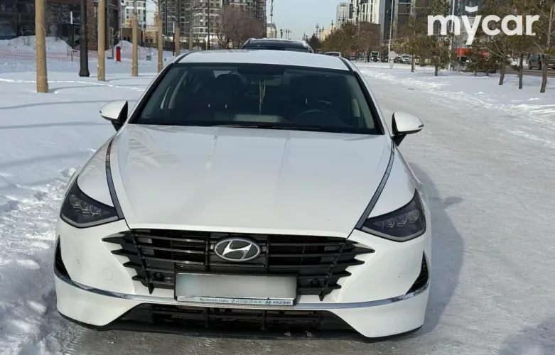 фото Hyundai Sonata 2021 года с пробегом за 10500000 тенге в undefined
