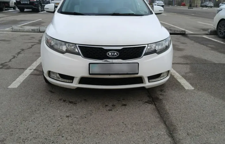 фото Kia Cerato 2012 года с пробегом за 4300000 тенге в undefined