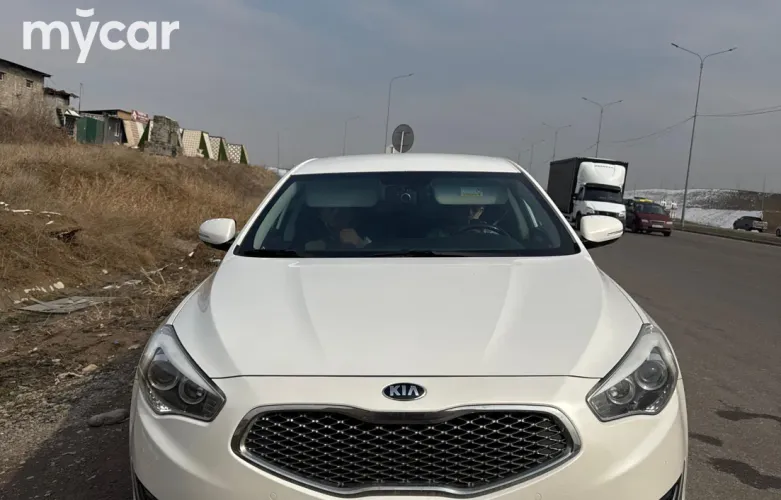 фото Kia K7 2014 года с пробегом за 8500000 тенге в undefined