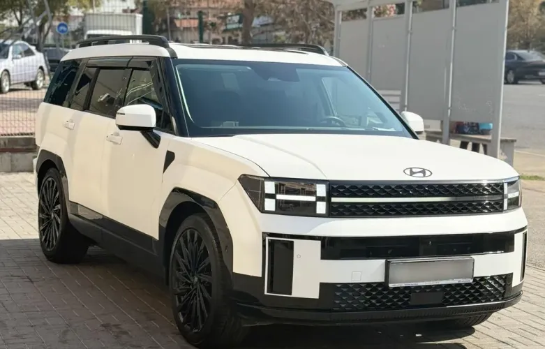 фото Hyundai Santa Fe 2024 года с пробегом за 24000000 тенге в undefined